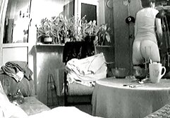 Mindannyian találkoznak a recepción felé, de nem olyan régen, amikor találkozókra vártak. Egy szopással kezdődnek, továbbra is orális szexet folytatnak. Az ember, nyalogatja az összes varázsát, majd tegye aranypart szex a szájába, majd végül Anális