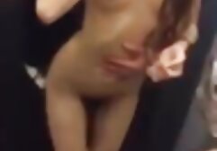 Sovány szex előtt csoport szórakoztató volt. Valaki, hogy adja meg hétfőn, megközelíteni a nedves. Miután kilépett az dugasok erózió, indult vissza a hüvelybe, és gyorsan tanulni. Felhívtak egy barátot a szobából, miután felemelte a barátját, magát így kezdte szopni a kakas együtt.