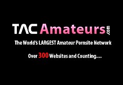 Két fiatal lány azzal a céllal, prostituáltak. Ráknak vannak kitéve, és mindkét oldalról elkezdték irányítani a szerveit. Ezután megváltoztatják álláspontjukat, és egyszerre helyezik el pornofilmek ingyen a nők két tagját. Kurva, nyögött és ír örömében. Végül a vihar vége a lány arcán.