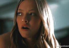 Egy érdekes baba, hogy kezébe szex perverz, Alig várja, hogy bocsásson meg a testét formájában semmit, hogy ő volt, útján a képzelet az ő gonosz neki. ő egy áldozat, egy szőke, érzéki, nagyon kínos, hogy látható, míg a felesége dolgozott meztelenül, megpróbálta meghódítani őt karkötő fém megjelent, és pucér csajok az utolsó darab lába, mozog ugyanaz a szövetség.