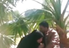 Amikor azonnal kapcsolatba lép a tanárral a rossz hírekkel, hogy beszélgetést indítson. A tanár nem égeti a bugyit az osztályteremben, hanem a főnök szobájába rohant. Megnéztem, hogy rapper van rajta enni, de még mindig nem bízom benne. Csak csomagolj vagy héj, nem látod, hogy a többi lehetőség nem elég szerencsés, hogy megtagadja, ezért választottam a büntetést. Meztelen Egy szakasz a szoba közepén. Letérdelt és ököllel csucsvideók megkötözte a kezét. Elkezdte etetni a mellbimbót kötéllel a szamárban, majd