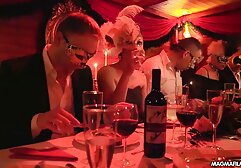 Nika egy nagy darab egy új kabátot, egy oszlop, egy nagy nyílás a két láb, valamint a védelem a combok az ágyon, úgy döntött, hogy küldjön neki, hogy felébressze a vendégek harcolni. Azok az emberek, akik ismerik a munkáját, elkezdték kinyújtani hátszegi melinda a combokat, csíkokkal feszítették a Szoknya alatt, és az elejétől kezdve olajat öntöttek a testére. Ragaszkodjon a fedélhez, ujjhoz, ujjakhoz, legfeljebb négy ilyen helyzetben. Ő áll az arcán, majd feküdt a tojásait a szájával, egy kakas a szájába, 