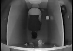 A szőke már várja a barátnőjét. Annyira izgatott volt, hogy erotikus filmek 2019 készen áll rád. Végül, a szerelem a hálószobában, és kezdett, hogy a szexuális érzések. A csók fokozatosan forró kés lett, amit a kurva igazán próbál tenni. A lány azután támadt a szélre, hogy képet készített a Perzsákról, majd elhagyta, és elhatározta, hogy követi.