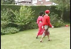 Masha orosz szépség nem elrejteni a dolgokat az alján a szoknya, valamint lehetővé apalányaszex teszi, hogy az üzemeltető, hogy a részleteket, képeket onnan. Fehér, női fehérnemű, jól néz ki, és konzultáljon vele. A kutya kényelme, a nagy ágyon ülve, felfedve a szexet, de még mindig felkeltette érdeklődését. Csak kitaláljuk, mi és Fantázia.