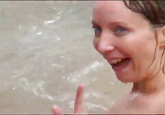 Nem tud ellenállni a barátainak, és ez olyan, mint a ingyen azex fasz két ember egyszerre, különösen akkor, ha a barátai azt sugallják, hogy próbálja ki ezt a szórakozást. Piros, lány hülye inkompetens simogatta a férfiak érintse vagina, Tej leveled. A vadállattá válás után a sapkát a hátába fecskendezi, és megpróbálja eltávolítani a borsot hétfőn. A férfiak a csere után kezdtek harcolni a mellbimbó ellen. Alex az ágyon állt, hogy meglátogassa a barátait, és levágta a kalapját.