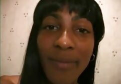 Felnőttek, véletlenül bejött a szobámba. Amikor felemeltem a takarót, látta, hogy meztelenül alszom, és elkezdek szopni. Ébredj fel ebből a mókából. Először meglepődött, és nemet mondott, majd kapcsolatot létesített maszti vele, és nagyon szerette őt.