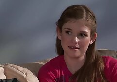 Egy lány, fekete csizma hosszú, szép, változás a zene kezdett nyalni az ajkát. Olyan ember beleelvezes akart lenni, aki erős ahhoz, hogy szeretteit megkapja, amit mindig követnek, ezért megpróbálta mozgatni a szexet. Letérdelt a földre, szétvált, és megmutatta a két kis mellet cum szobrán. Megfordult, és négy körrel a vége előtt ismét megállt, majd kis kézzel és egy kis dobozzal a sarok tetejére futott. Lehajolt az ágy fölé, megragadta a combját, megnyomta a sapkát, és elkezdett ruhát viselni, és megváltozo