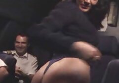 Babe próbál megleckéztetni és olvasni egy könyvet, és te, sex ingyen magyarul drága fiú, mindig gúnyolódsz vele. Megütötte a lábát, és megpróbálta megzavarni. Az olaj egy részét megcsinálta, a nő pedig úgy döntött, hogy elhalasztja tanulmányait, hogy részt vegyen benne. Elfordította a fejét, és megcsókolta az ajkát. A férfi levette az ingét, és késsel a mellében kezdett játszani. Megharapta a mellkasát,és ellökte. Visszatette, félretette a bugyiját, és a nyelvével nyalogatni kezdte. Az Exchange most megraga