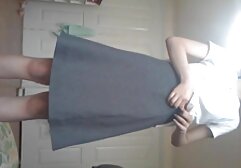 Anyám, hogy megtapasztalja a szeretetet a szexben, úgy döntöttem, hogy megpróbálom megtalálni a sötét bőrű gyermeket, vagyis. Az öröm, hogy elcsábította, és a testét adta neki, arra kényszerítve, hogy fekete legyen, majd az állatokkal van, és a farkának féltékenységét a hüvelybe nagymama baszik öleli.